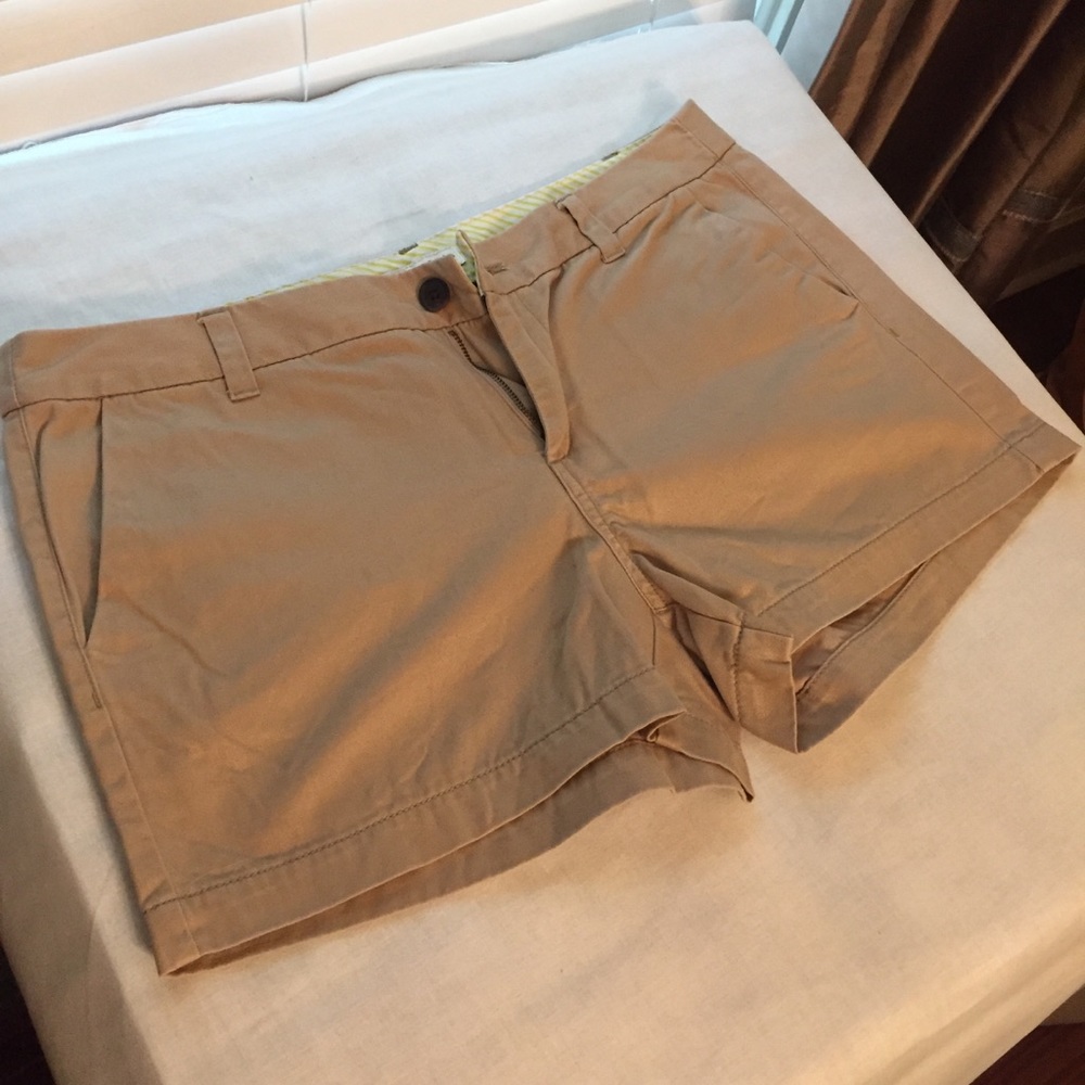 Khaki Chino shorts